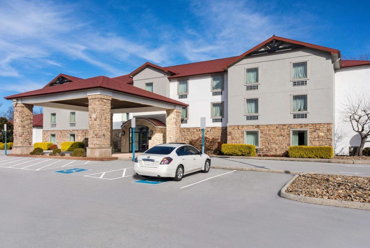 Quality Inn & Suites Monterey, Tn - Crossville, Tn Exterior photo